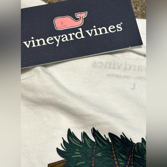 Vineyard Vines Whale & Christmas Tree Long-Sleeve Pocket Tee Size L XL XXL - Picture 5 of 8